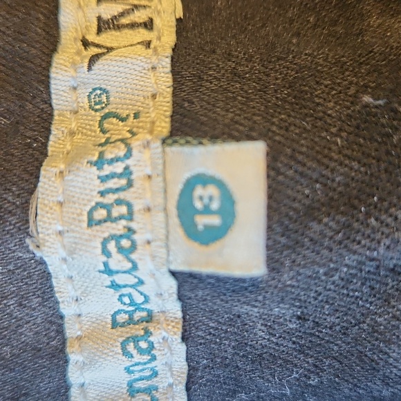 YMI Wanna Betta Butt? Black Denim Jeans Junior sz 13 triple button - Picture 2 of 3